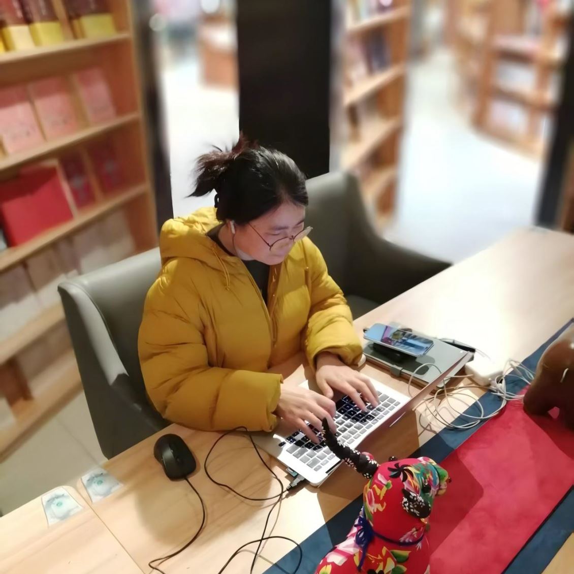 工厂要组建网络营销团队，招聘网络营销人才是难题！镇海宁波奥凯来帮你们解决